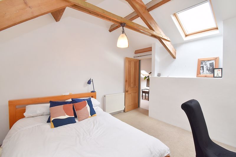 Bedroom- click for photo gallery